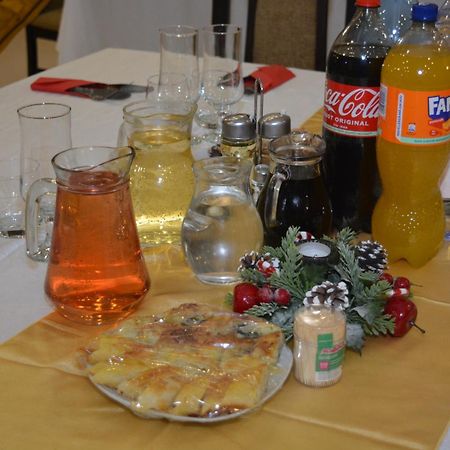 Pensiunea Popasul Ursilor Chiscau Dış mekan fotoğraf